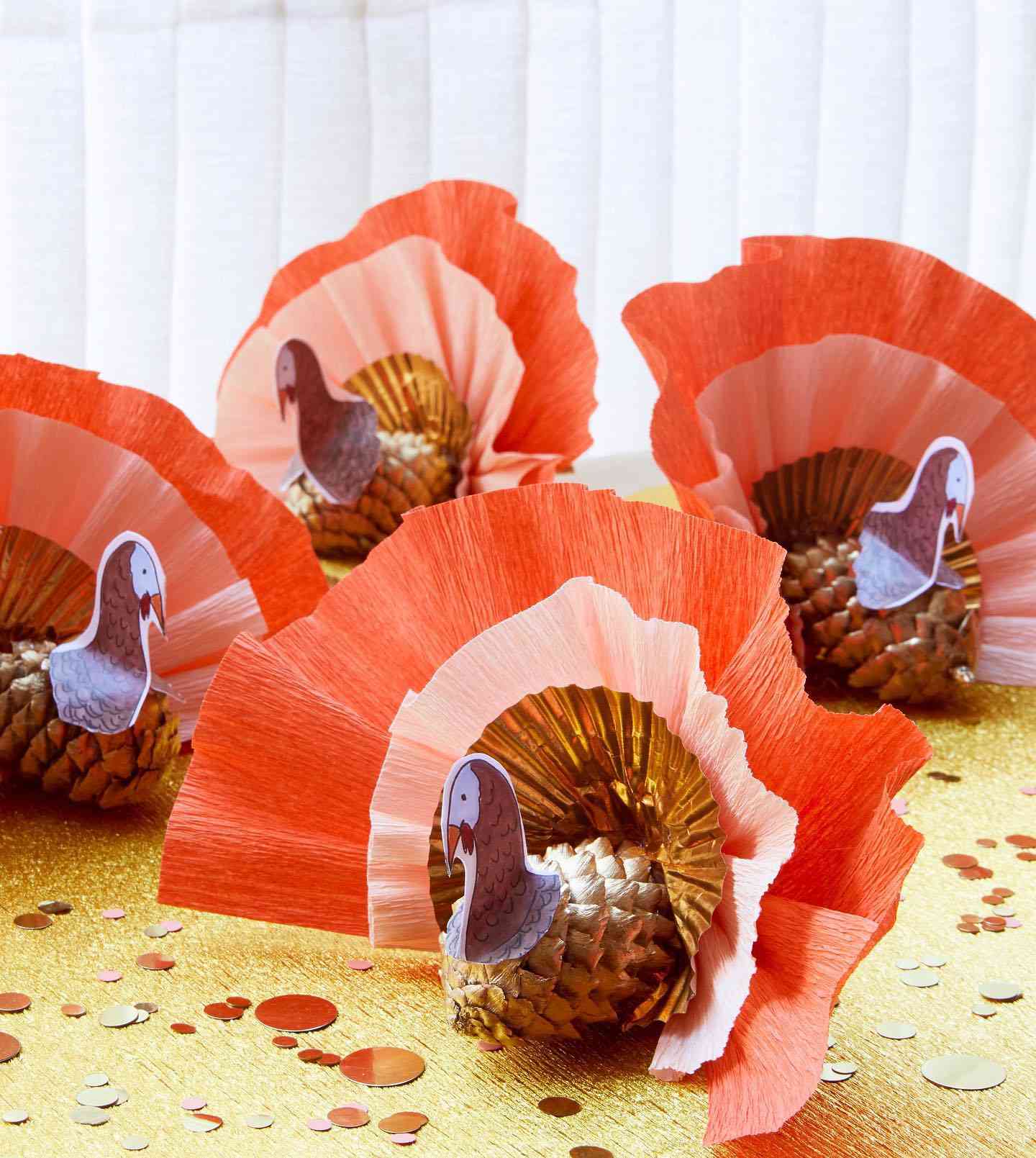 Kalkon pinecone DIY dekor