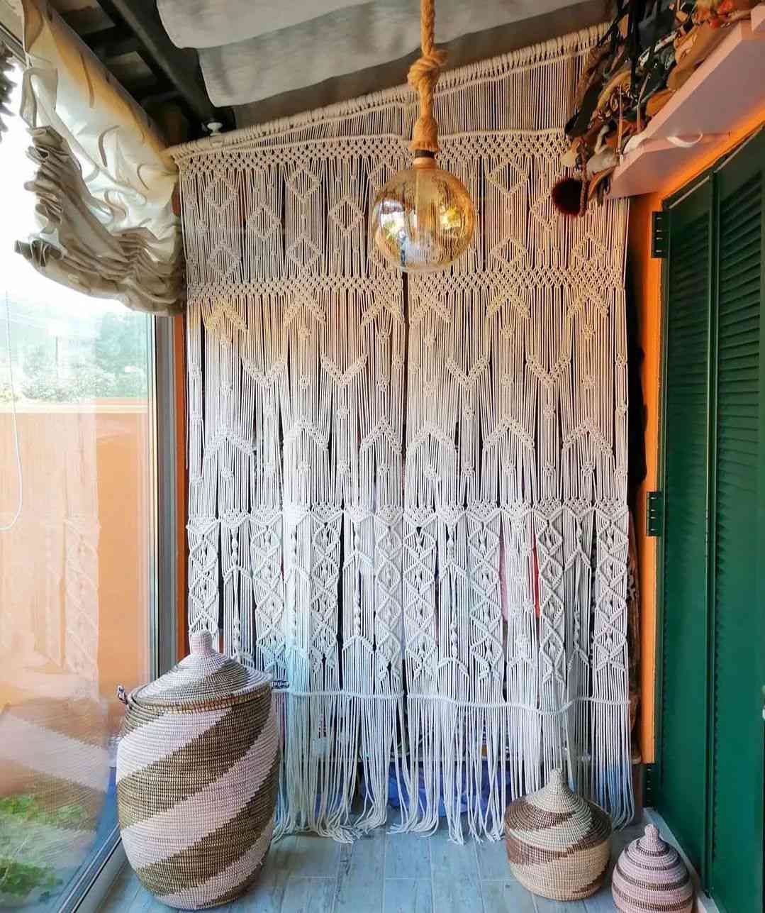 makramé garderob gardin