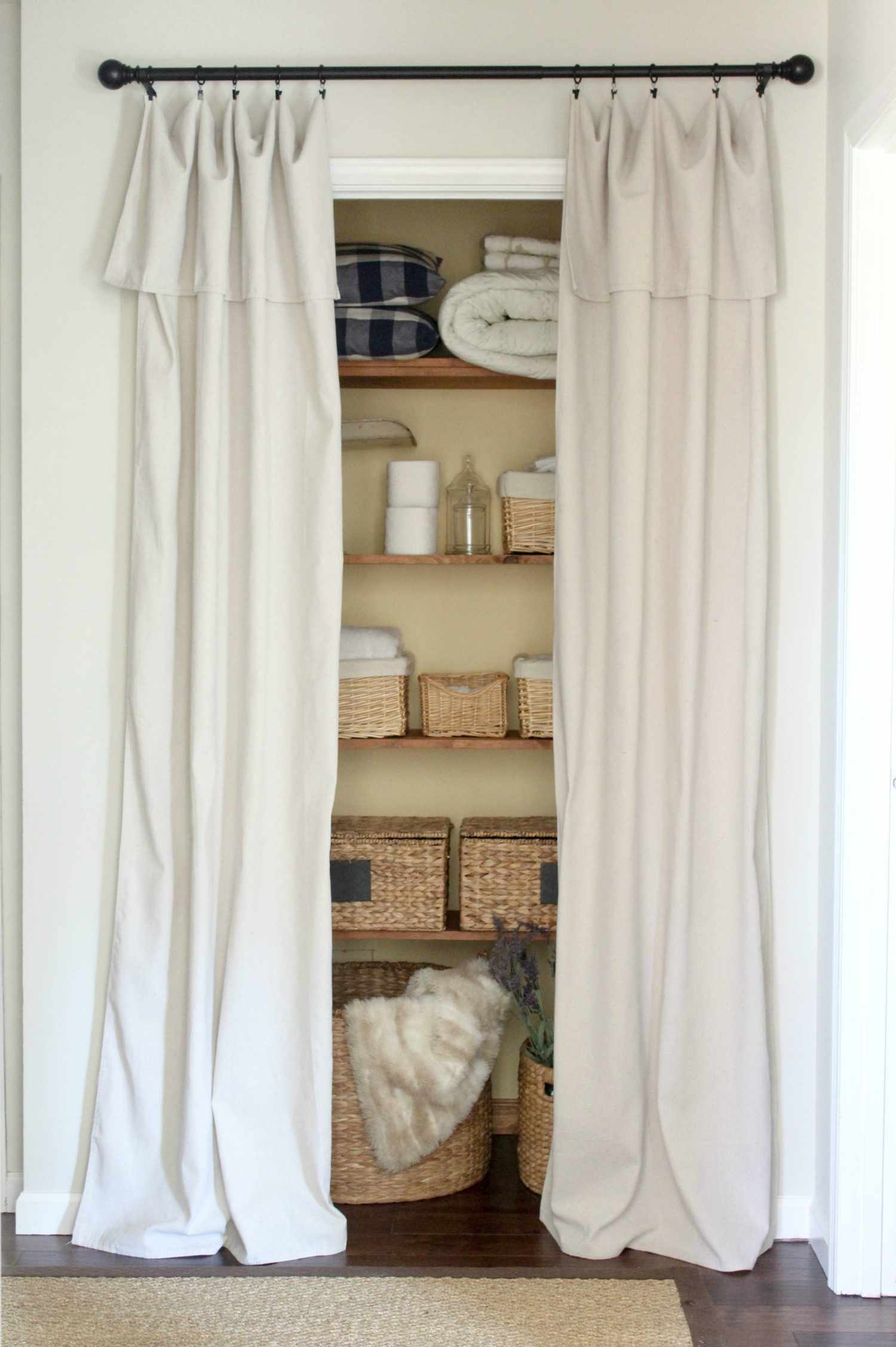 beige gardiner
