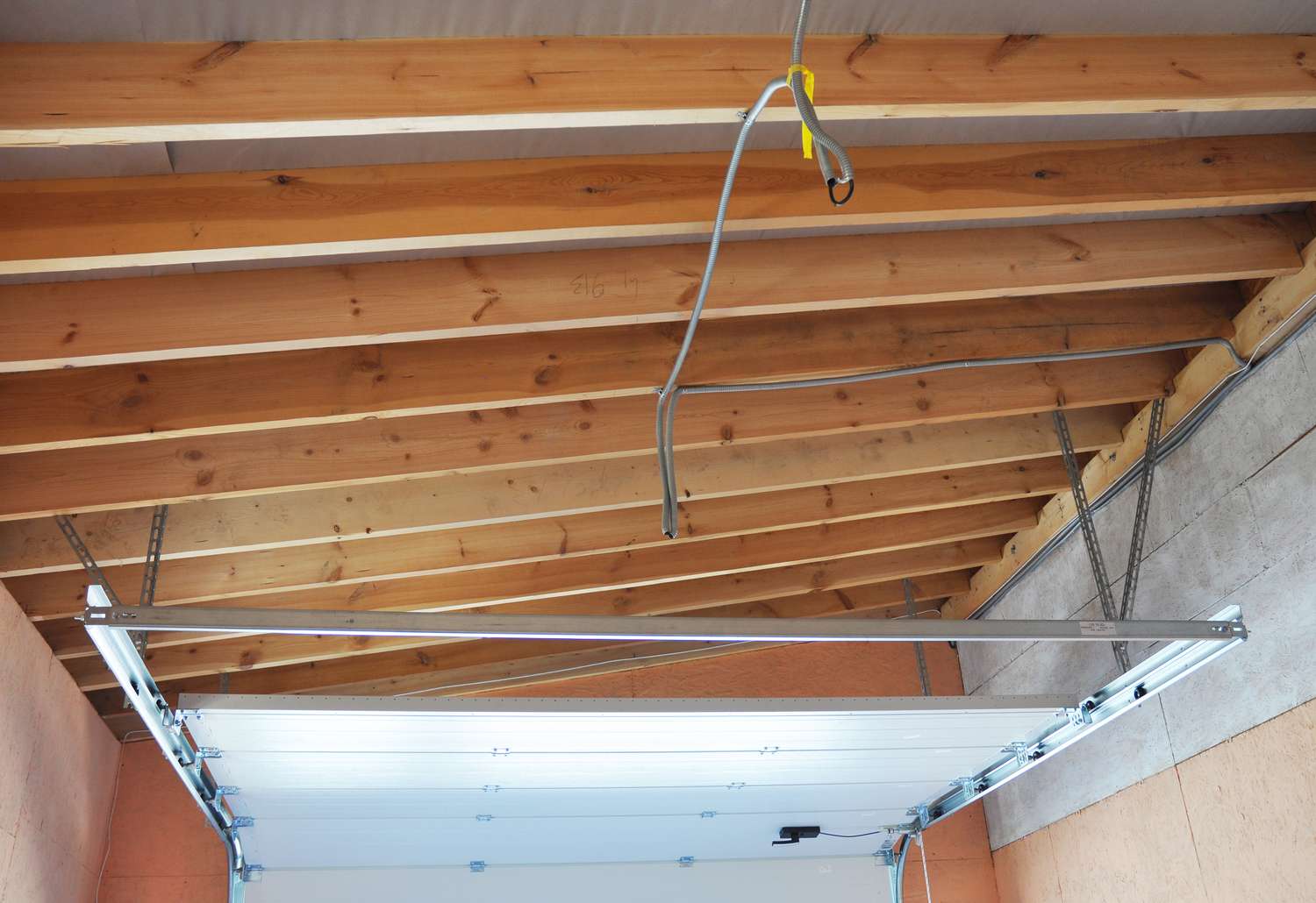 Garage Dörröppnare Spår