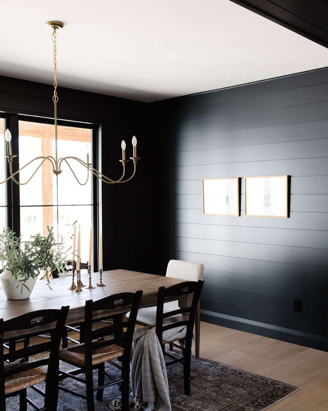svart shiplap 