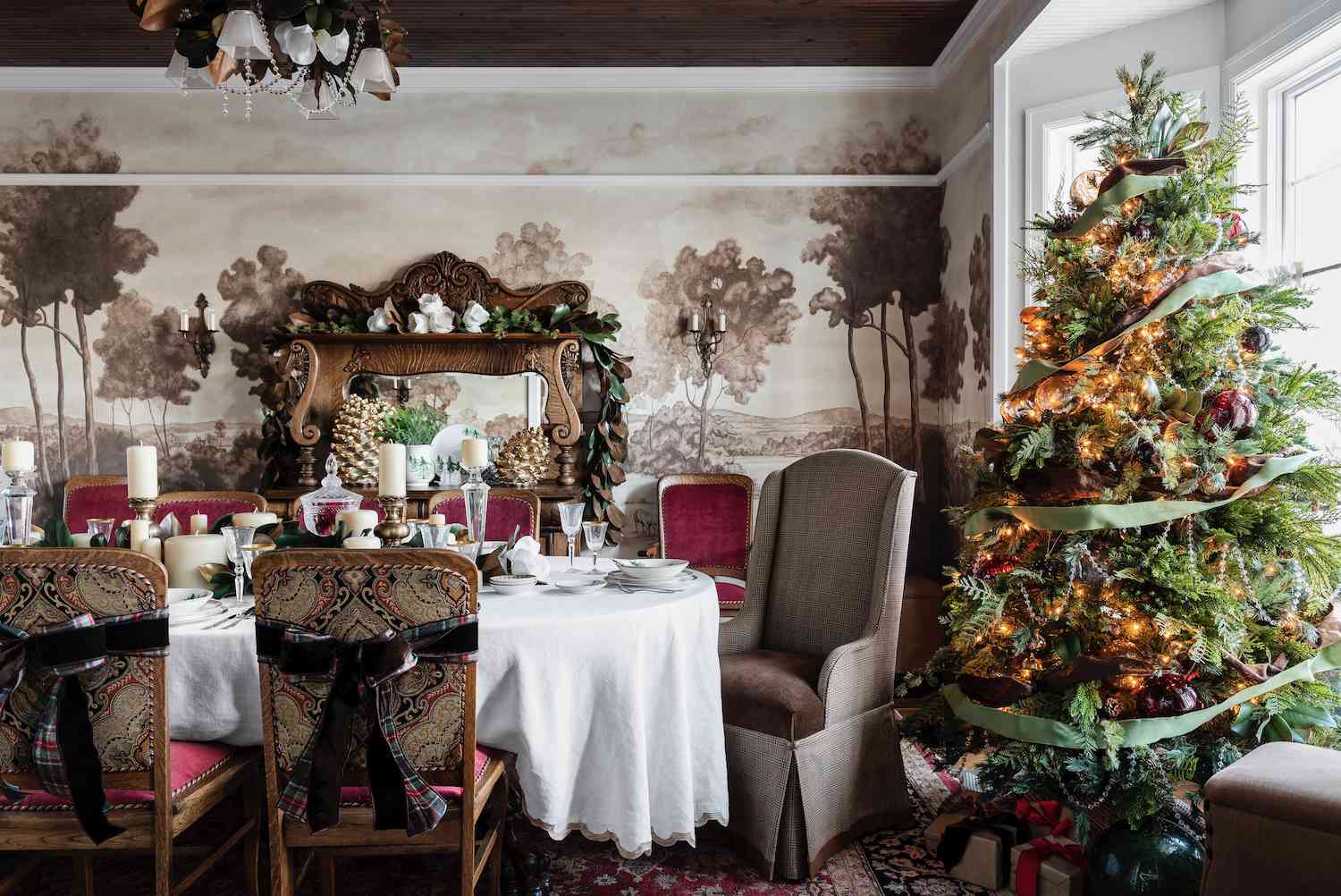 rustika eleganta julmatsal dekorationer