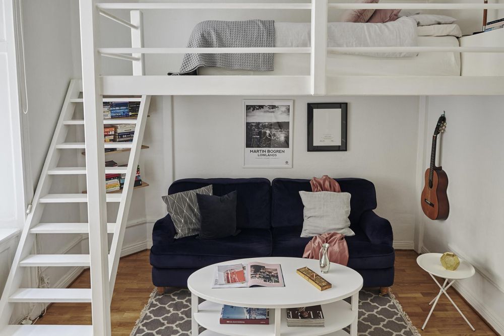 minimal vit loftbädd