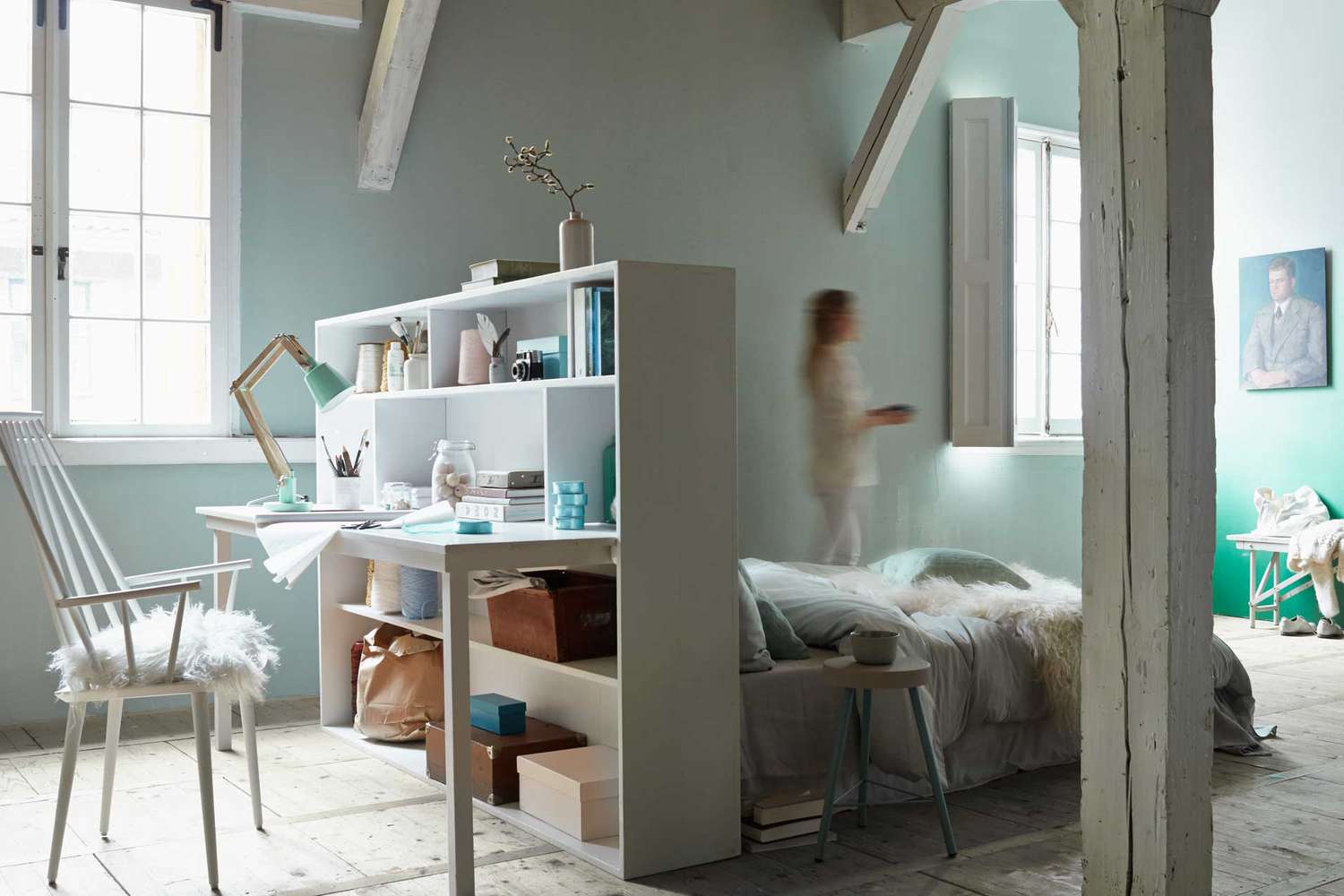 Rumdelare-headboard-Desk-sovrum