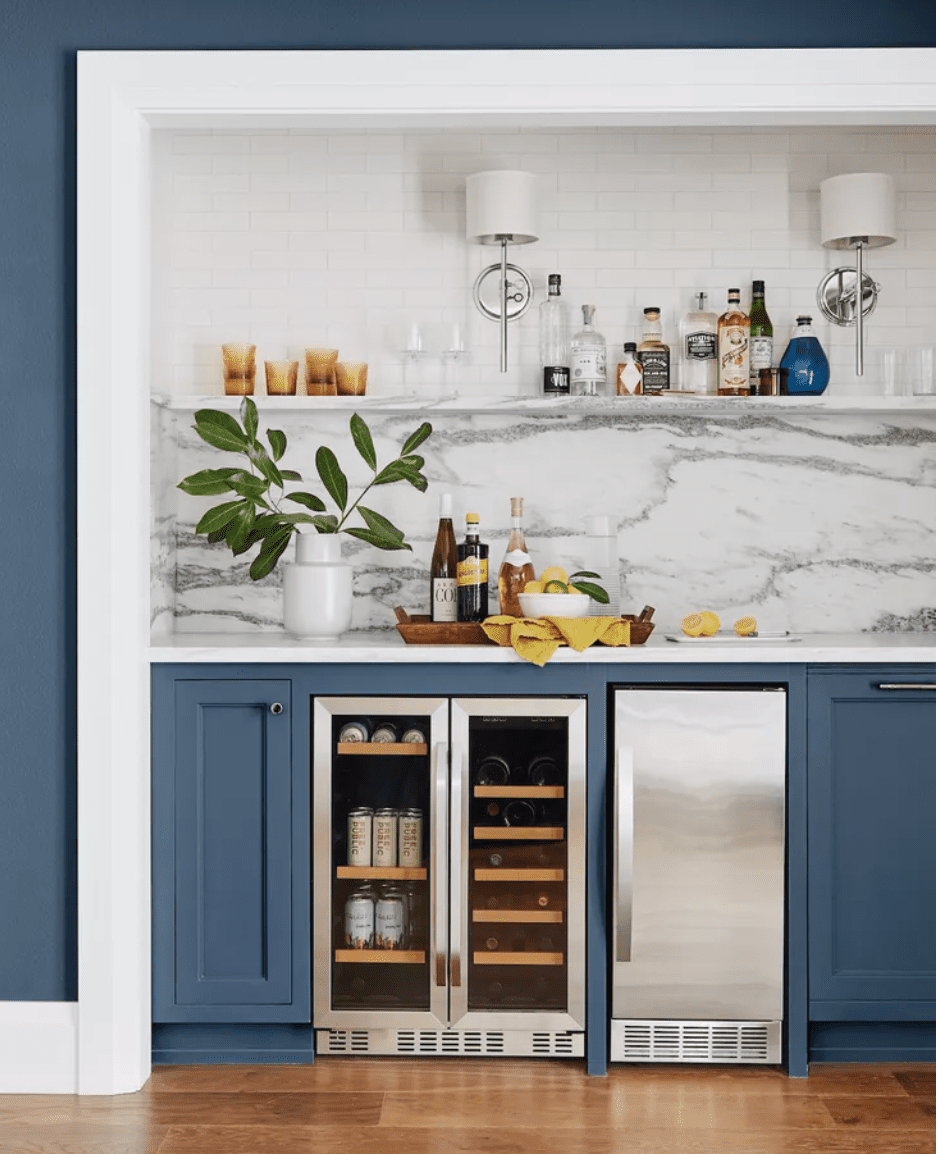 navy and cream källarbar