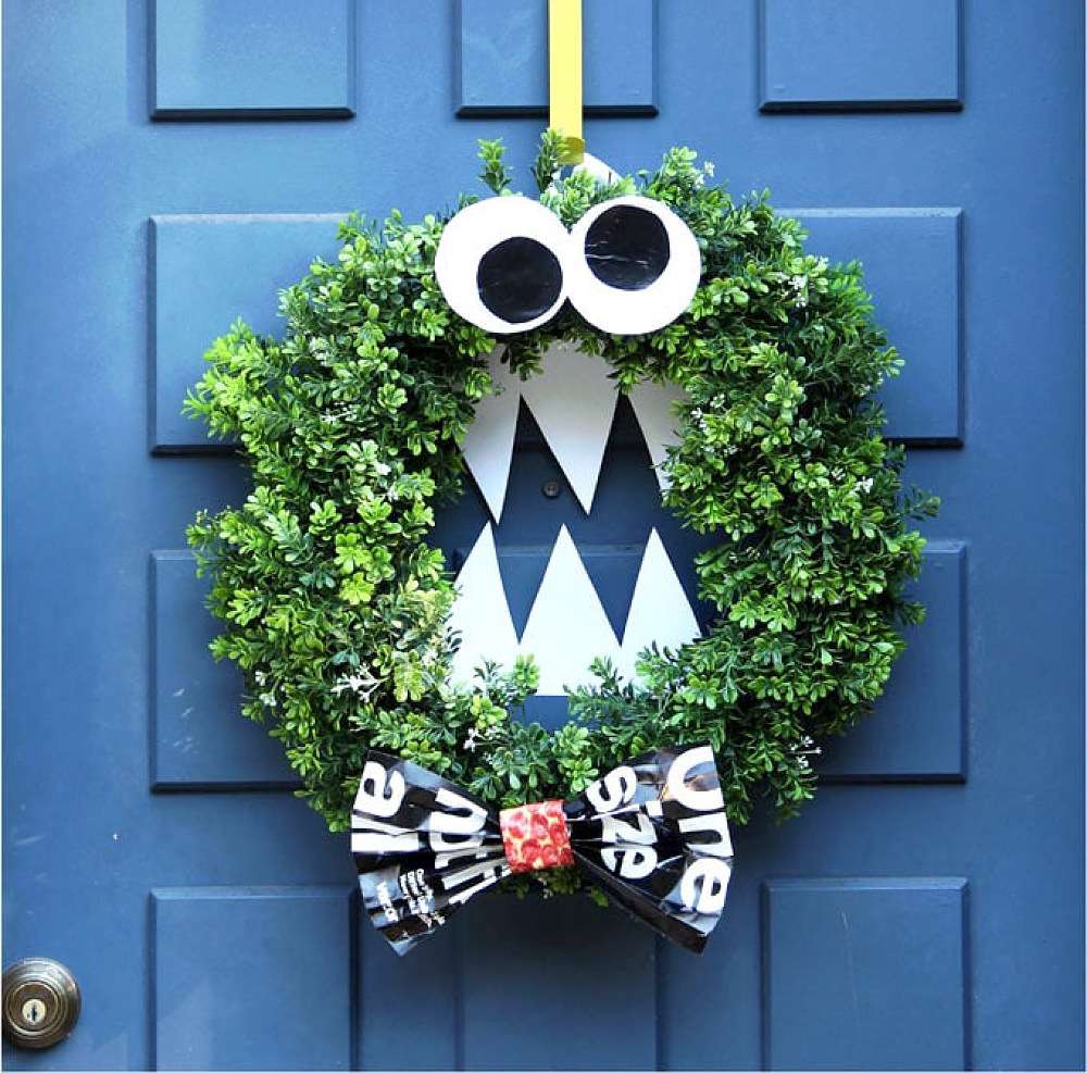 DIY Halloween monsterkrans