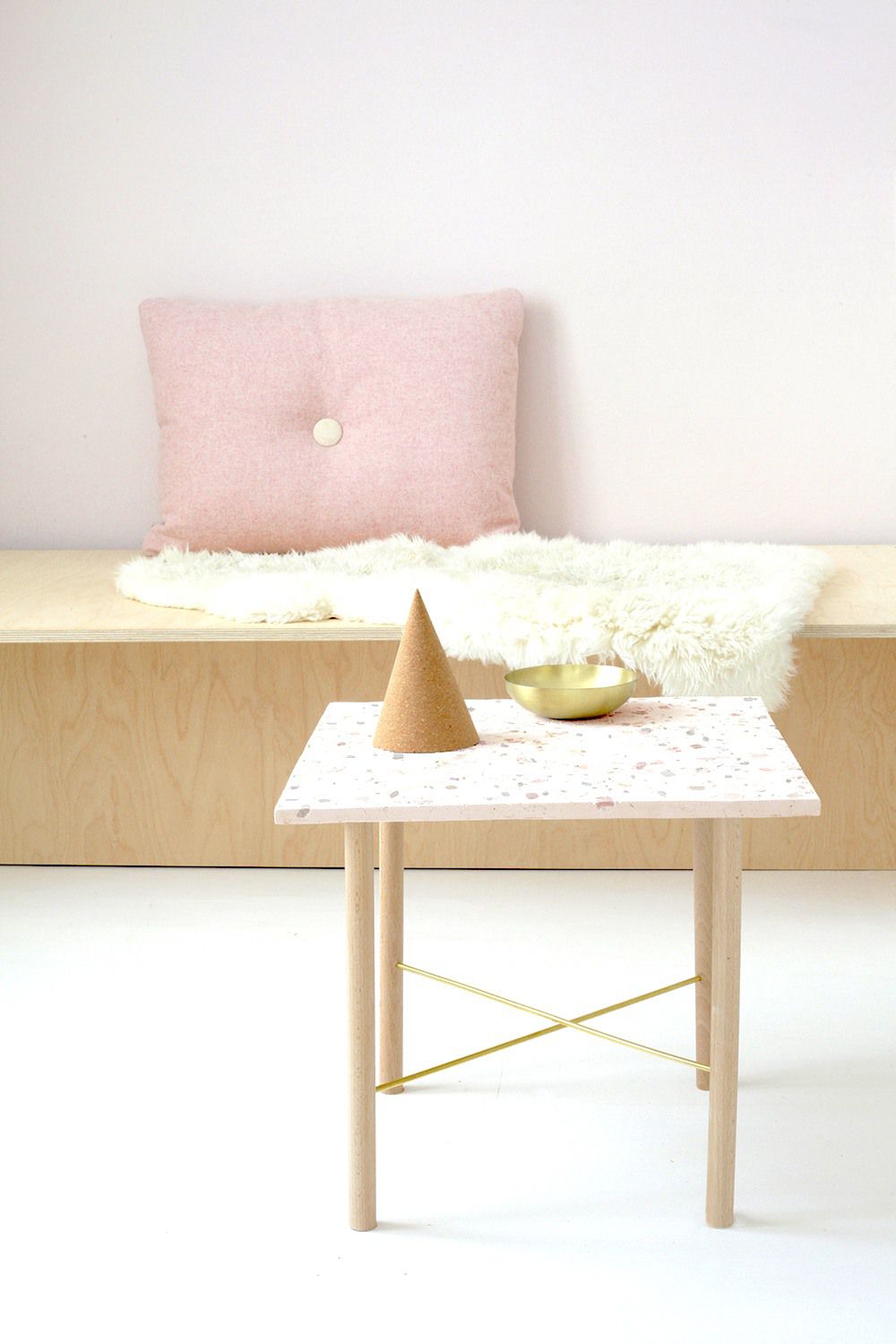 DIY terrazzo soffbord
