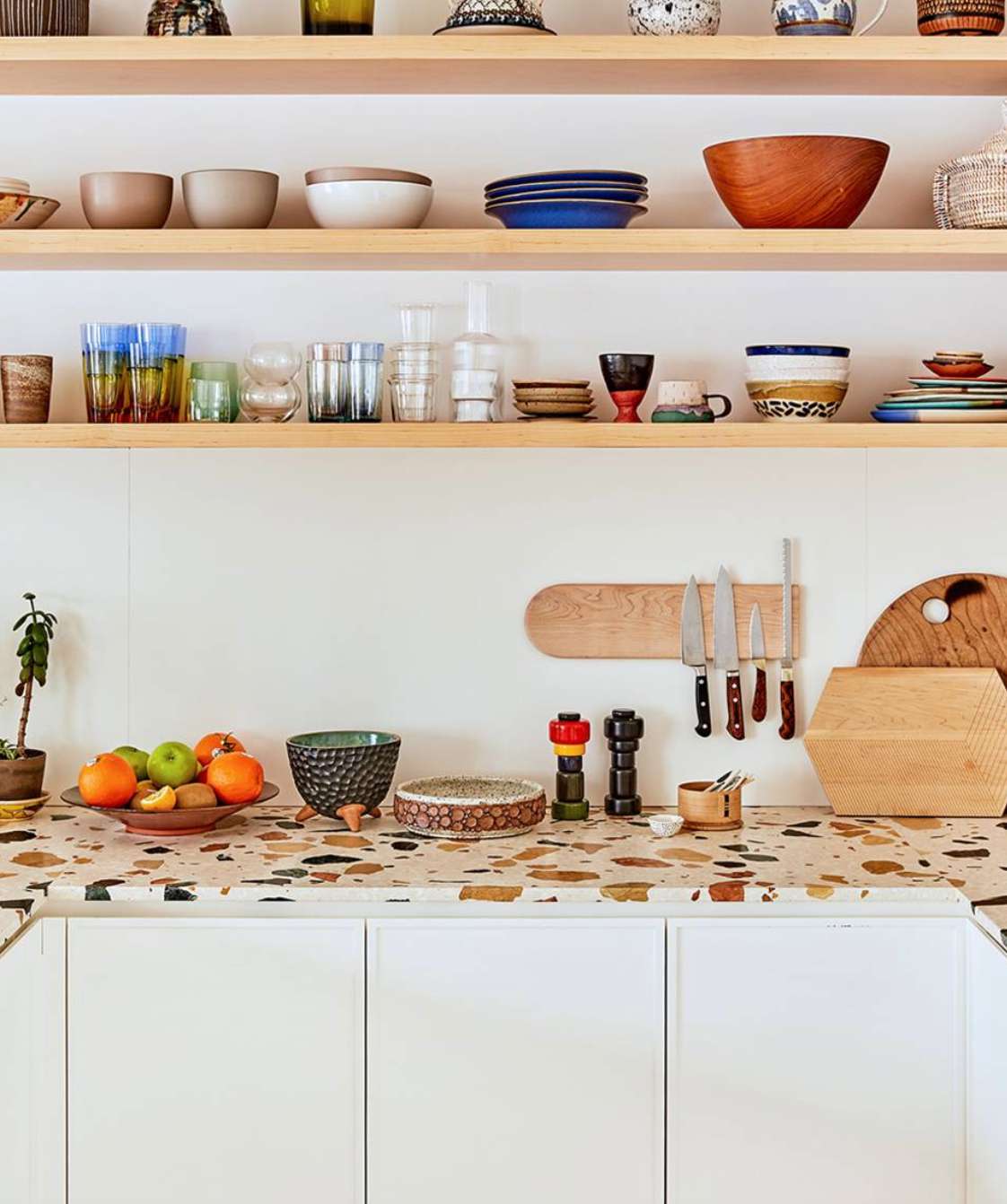 Kök med terrazzo kakel
