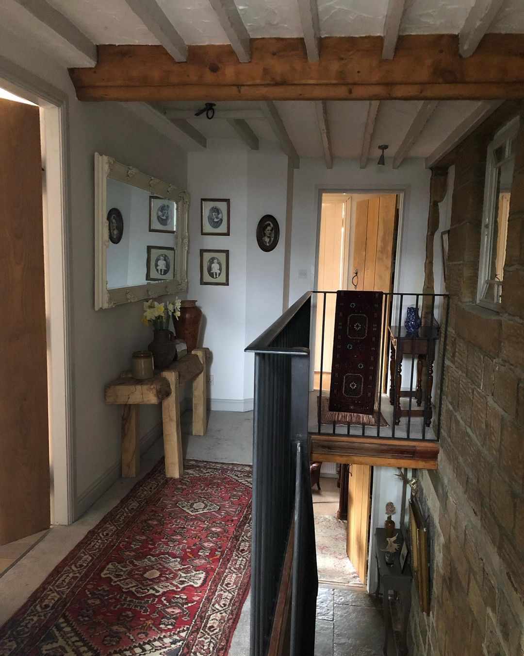 träbänk i landning