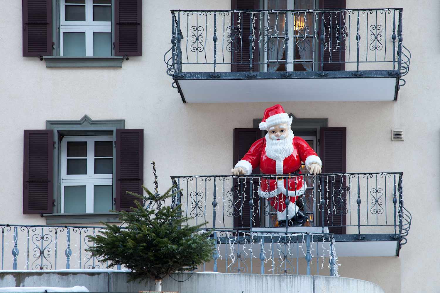 jul balkong jultomten dekorationer