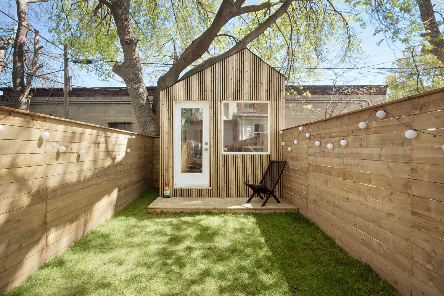 modern Saltbox-stil litet hus