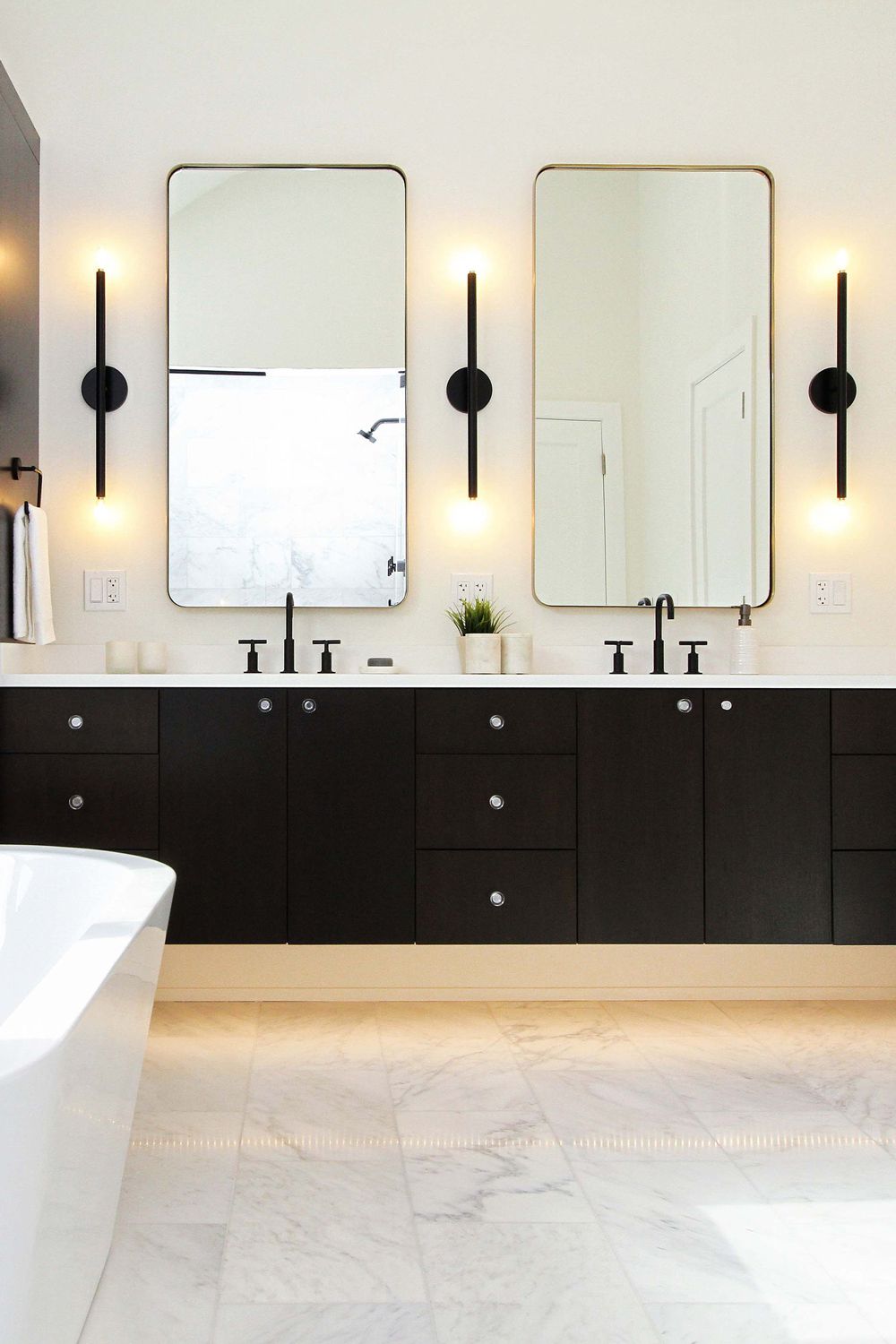 moderna badrum vanity lampor