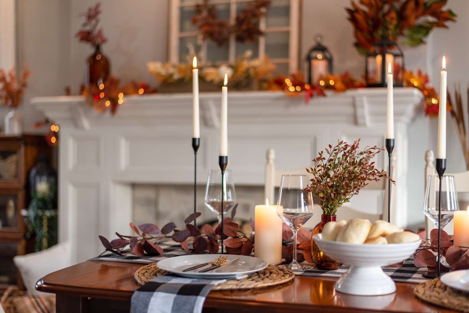 Thanksgiving-bord med stearinljus